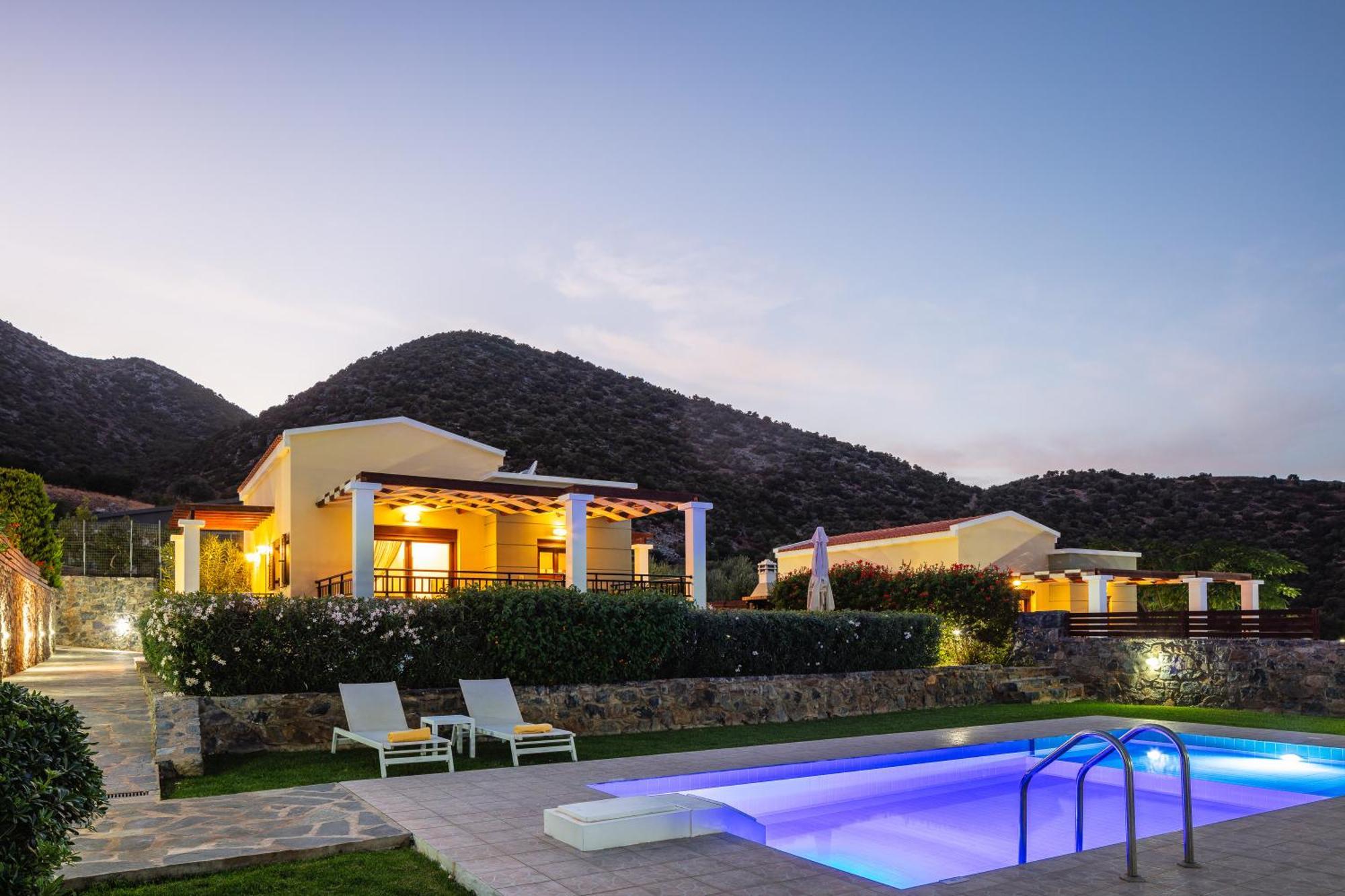 Real Dream Villas, Cretan Gems With Seaviews, By Thinkvilla Bali  Экстерьер фото